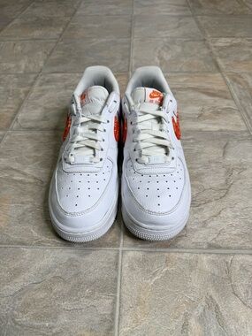 Nike Air Force 1 Low Orange Paisley Women’s Shoe Size 8 Orange DJ9942-102 Preown